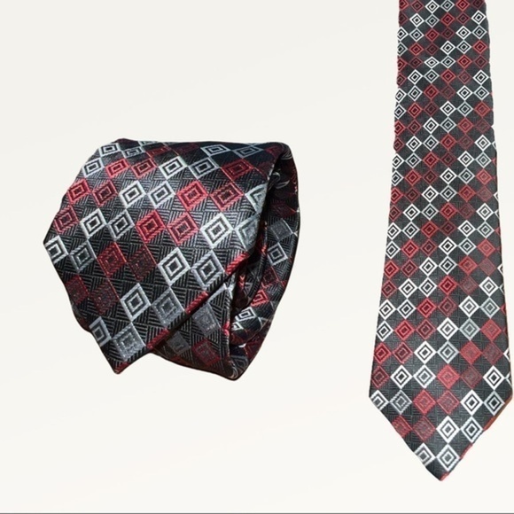 Christian‎ Aujard Tie Mens Geometric Diamond Red Black Silver Classic Style - Picture 4 of 6